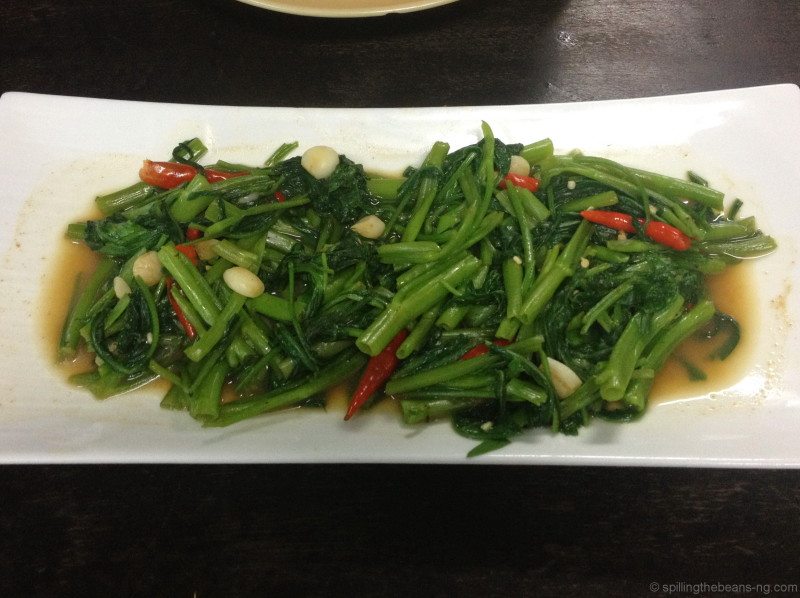 6. Phad Phak Boong