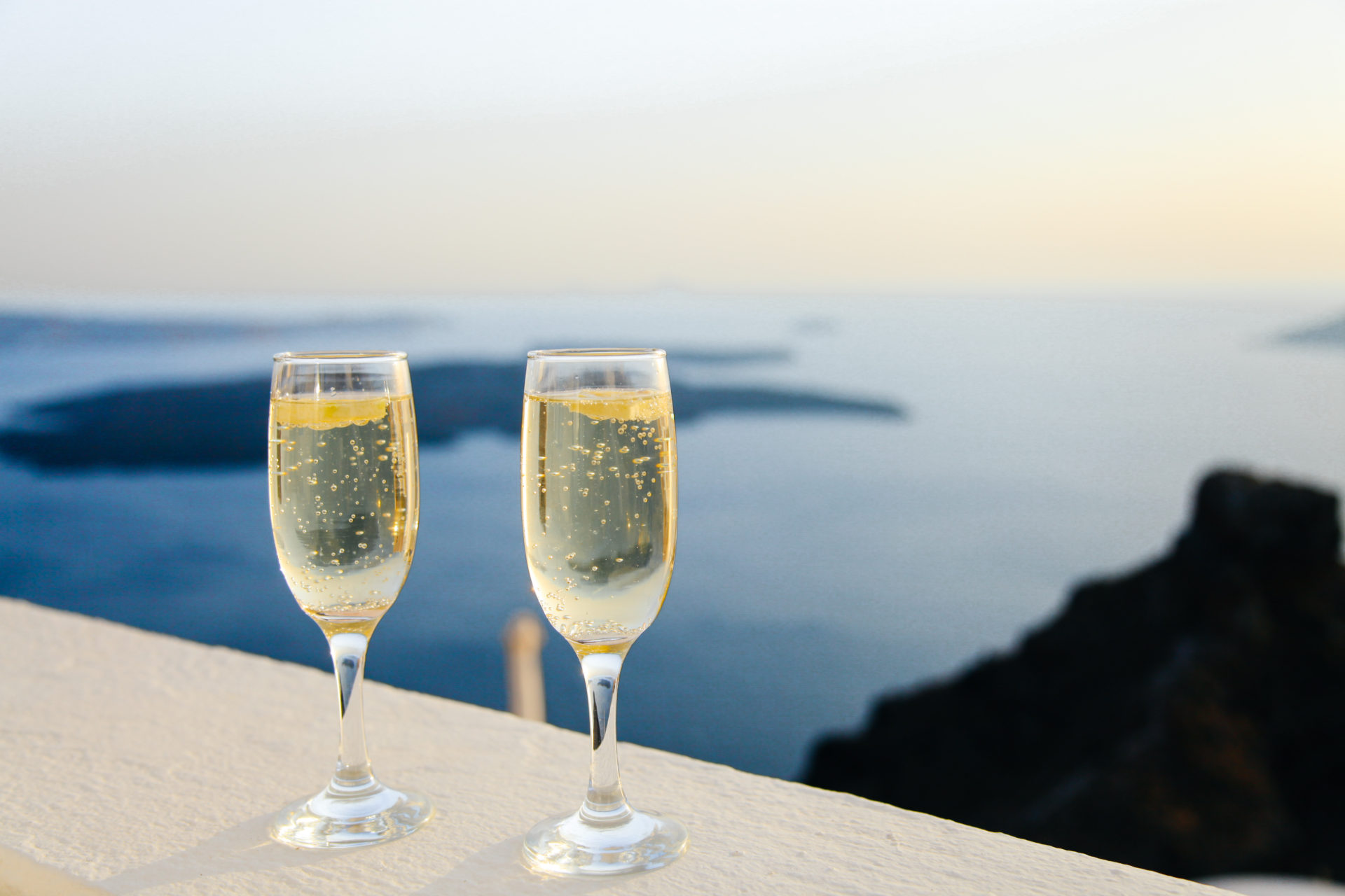 25 Favorite Quotes about Champagne